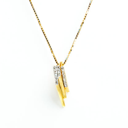 3D Diamond Pendant made with 18 kt Gold. Ideal for everyday wear for Women, this stunning pendant adds a touch of sophistication to any outfit. Great gift idea for her from our affordable luxury collection under 30,000.