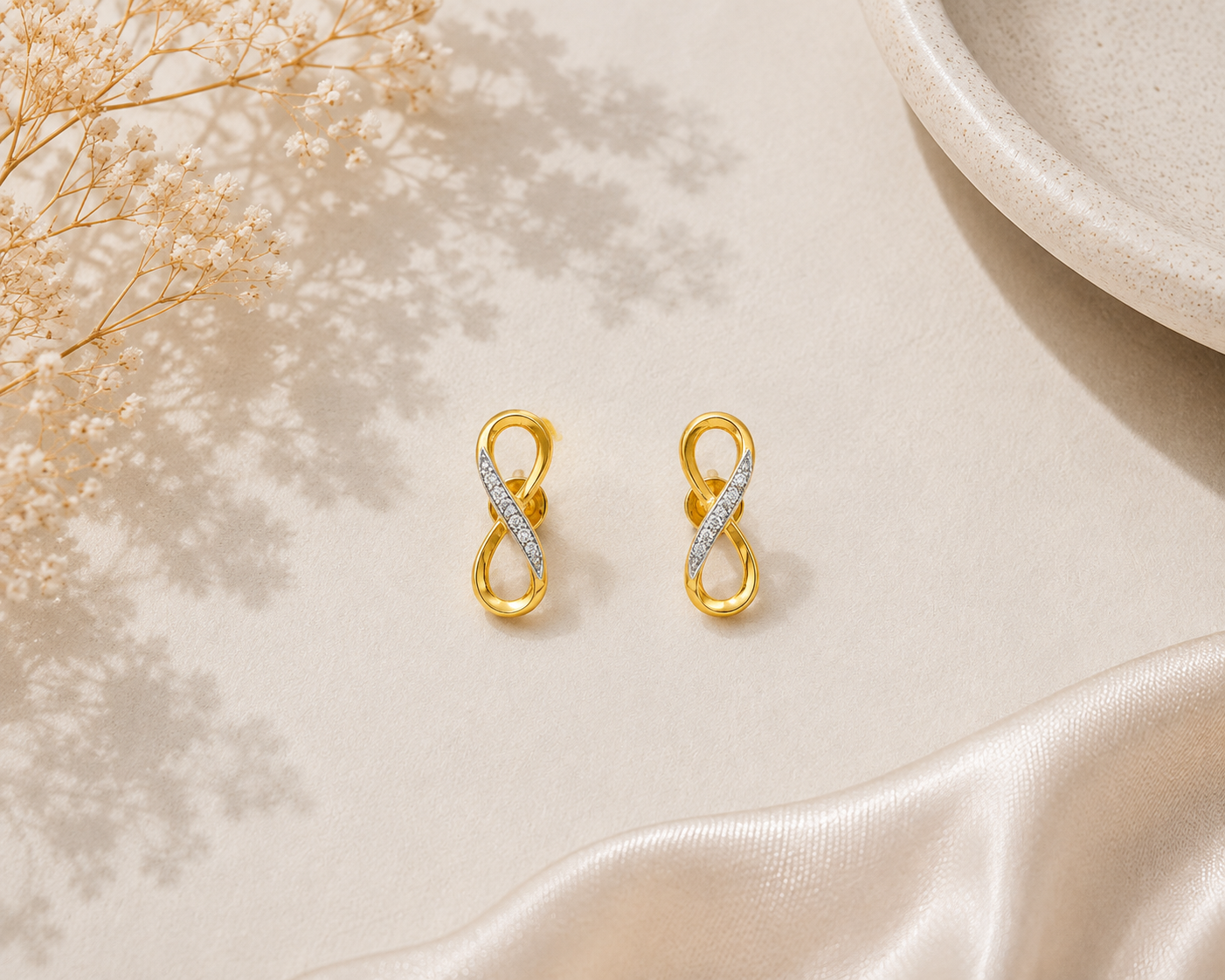 Infinity Diamond Earring