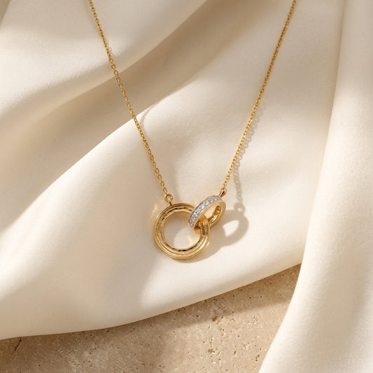 Interlocked Diamond Necklace