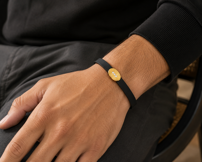 Oval Men’s Gold Bracelet