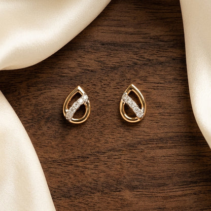 Pear Diamond Earring