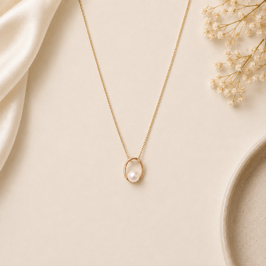 Pearl Loop Gold Pendant