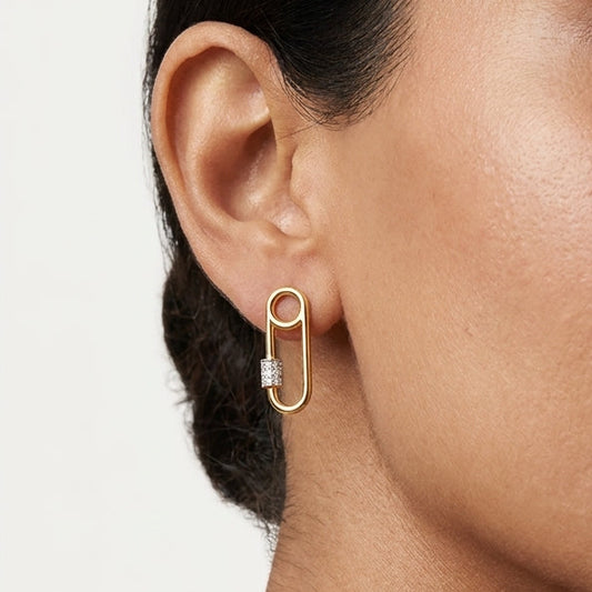 Pin Diamond Earring