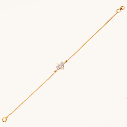 Caratly 18kt gold Maple Diamond Bracelet featuring a detailed maple leaf charm fully encrusted with pave diamonds. Minimal gift for her under Rs. 30,000
