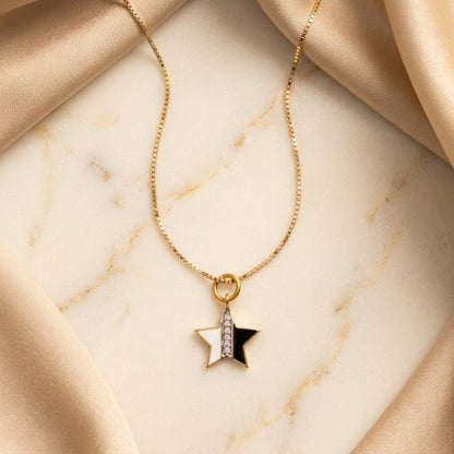B&W Star Charm