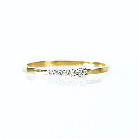 Caratly 18kt gold Diamond Flow Ring with 0.09ct graduated diamond row design minimalist band under Rs. 30,000