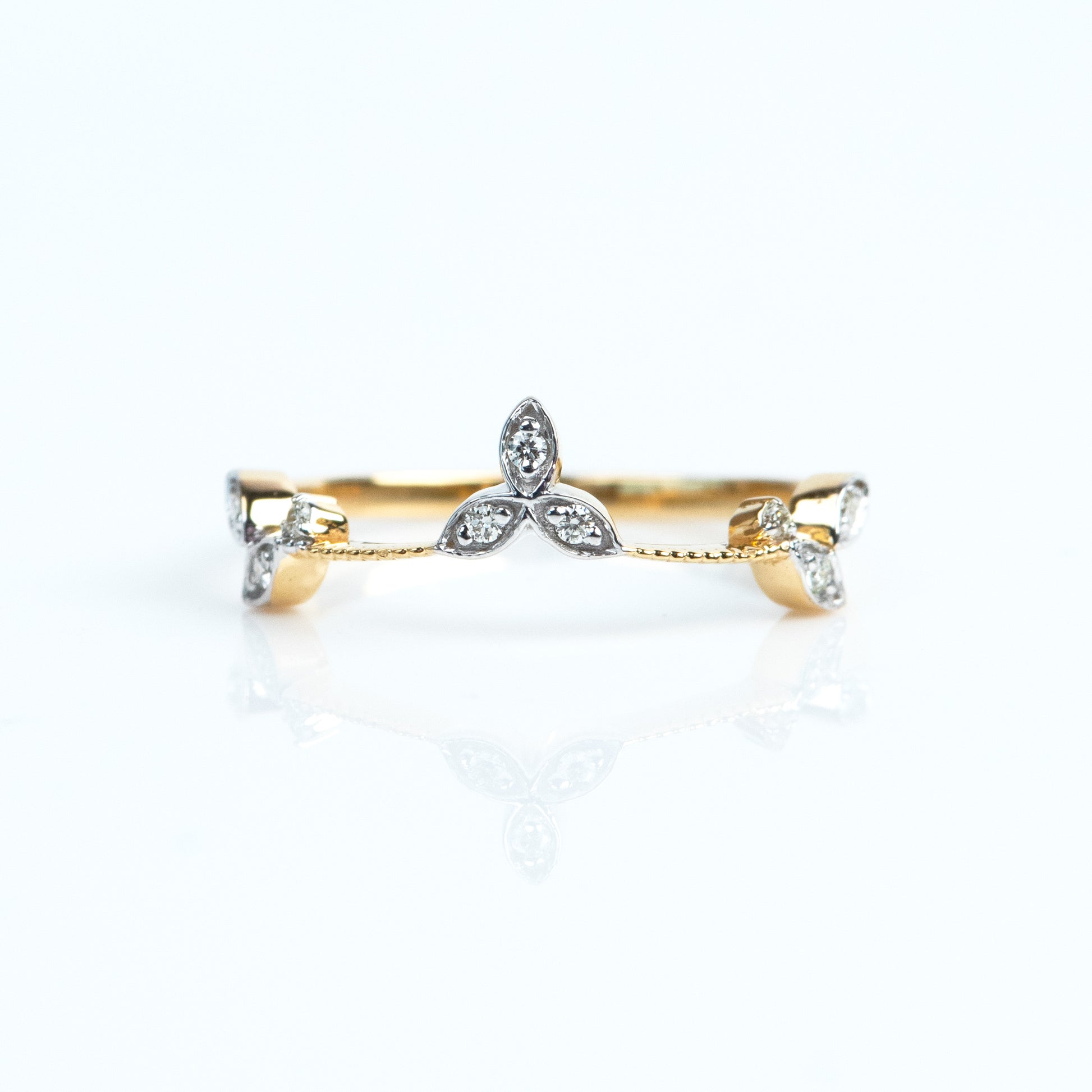 Caratly 18kt gold Entwined Flower Ring with three diamond floral clusters and textured vine band design, a minimal gift for her under 30,000