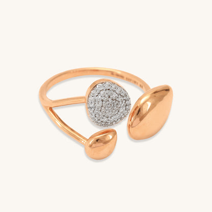 Caratly 18kt gold Pebble Diamond Ring featuring an open wrap design with three organic pebble shapes, one set with 0.19ct pave diamonds and two in polished high-shine gold