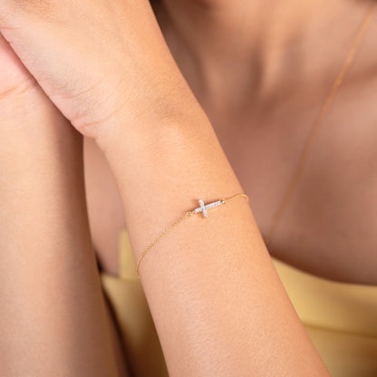 18kt gold Cross Diamond Bracelet featuring a delicate diamond-studded cross pendant centered on a fine gold chain under Rs. 40,000