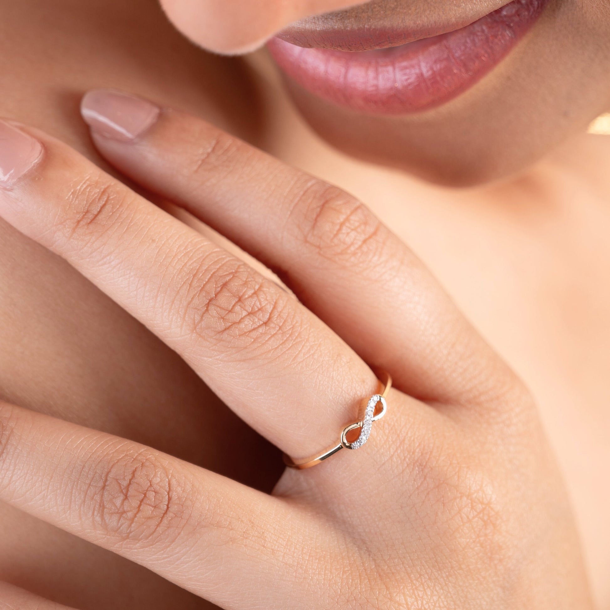 Jewellery Gold Simple Rings 18kt Gold Infinity Simple Ring – Caratly