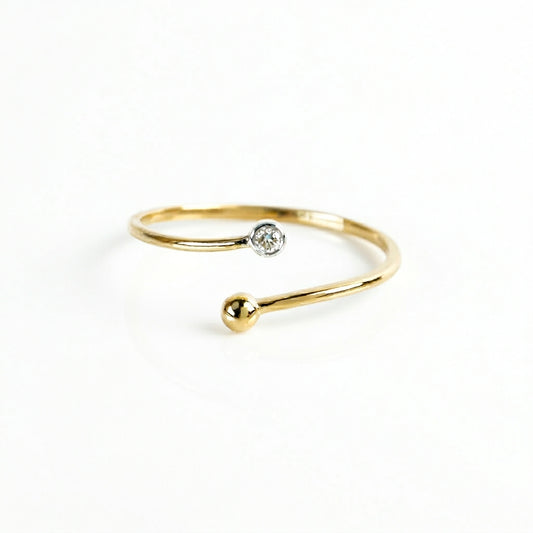 Crossover Diamond Ring