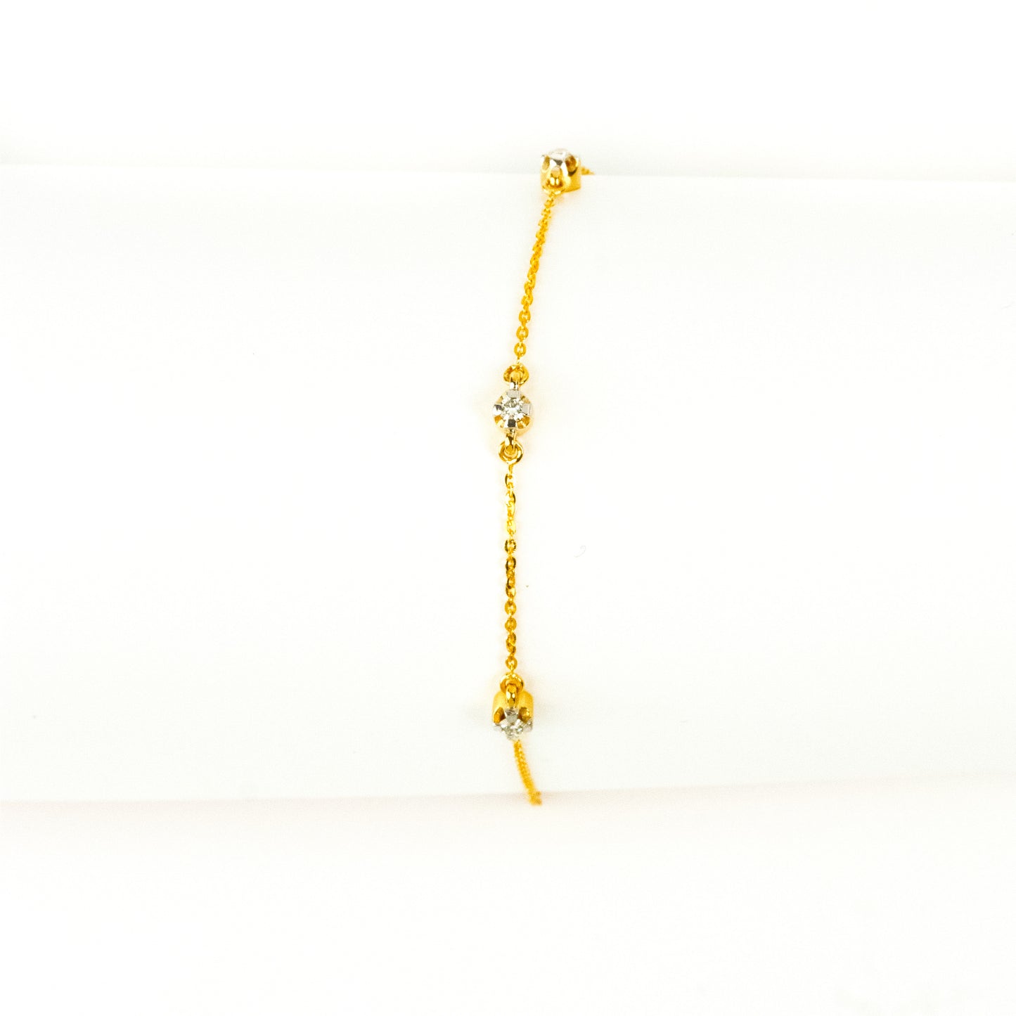 Caratly 18kt gold Round Diamond Bracelet with 0.11ct bezel station design, minimalist daily wear for her under 40,000
