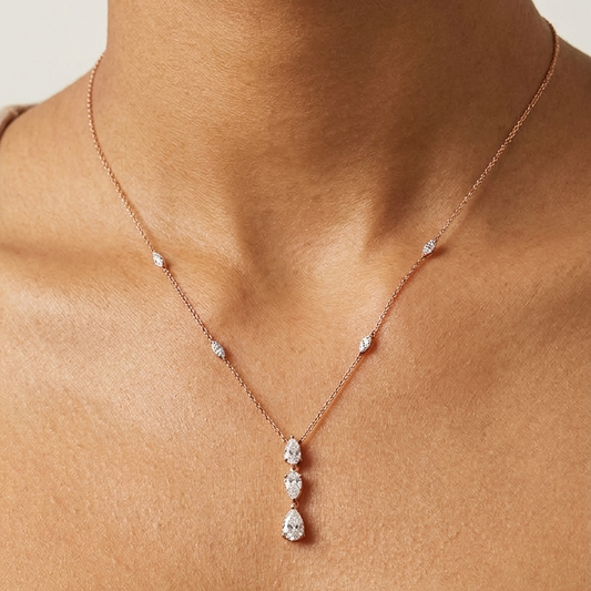 Gleam Fall Necklace