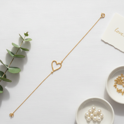 18kt gold open heart Forever Love Bracelet. Affordable gifts for her under Rs. 20,000