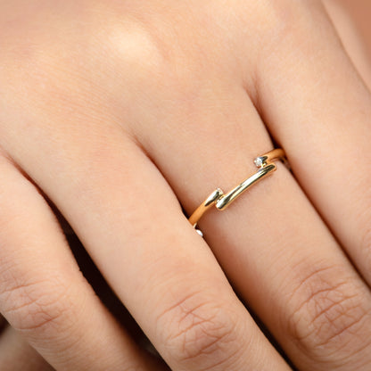 Caratly 18kt gold Disarranged Diamond Ring with 0.07ct diamonds in an abstract staggered gap design, gift for her under 40,000