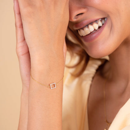18kt gold open square diamond bracelet. Affordable diamond bracelet for gift under Rs. 30,000.