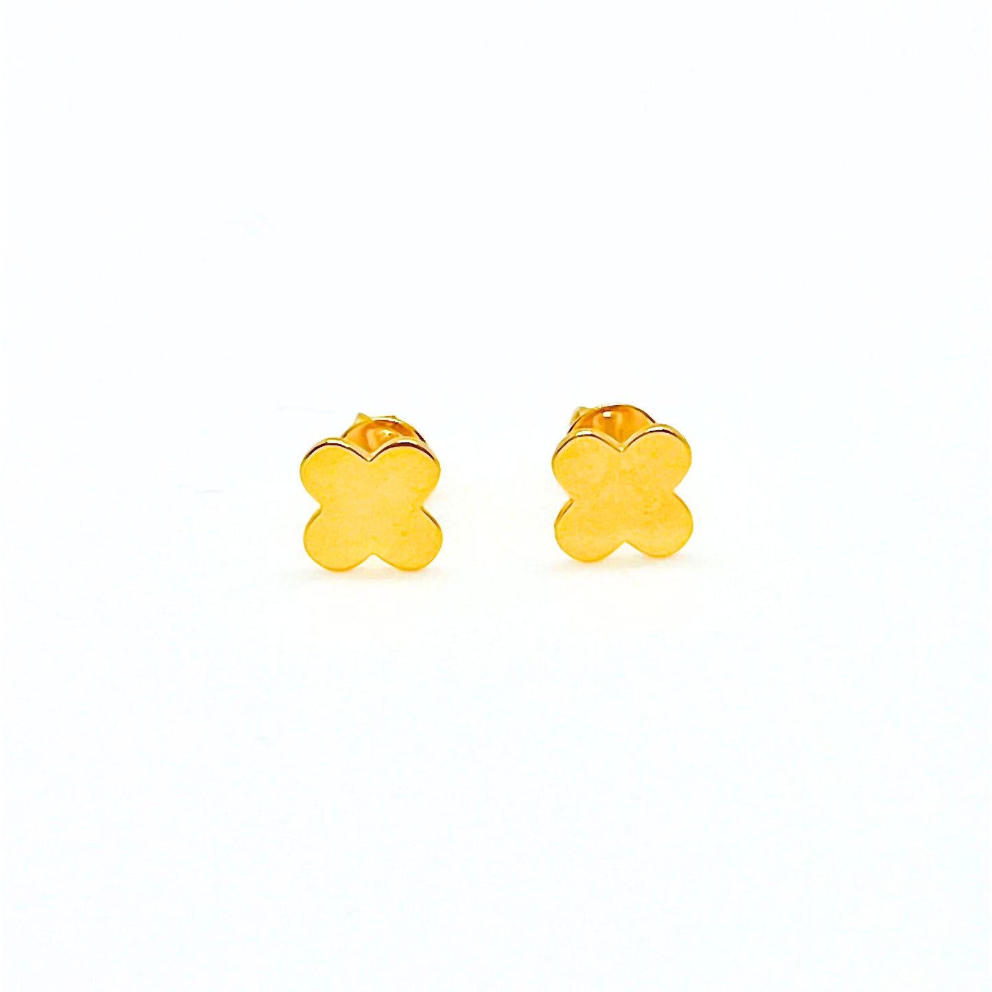 Caratly 18kt gold Simple Gold Earring with solid gold four-leaf clover stud design under Rs. 15,000